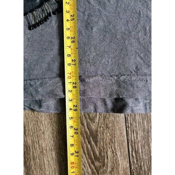 Sean John T-Shirt Men's XL Safety Pinned Rhino Gray Short Sleeve - Picture 9 of 9